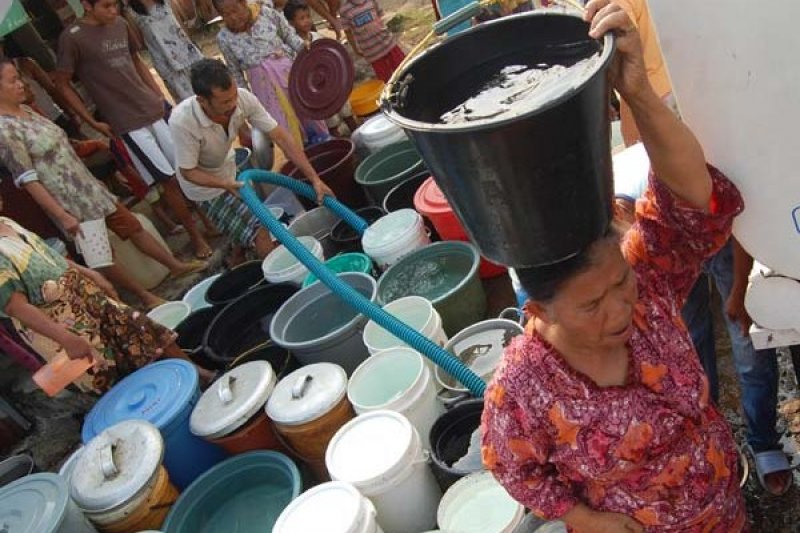 PEMBAGIAN AIR BERSIH