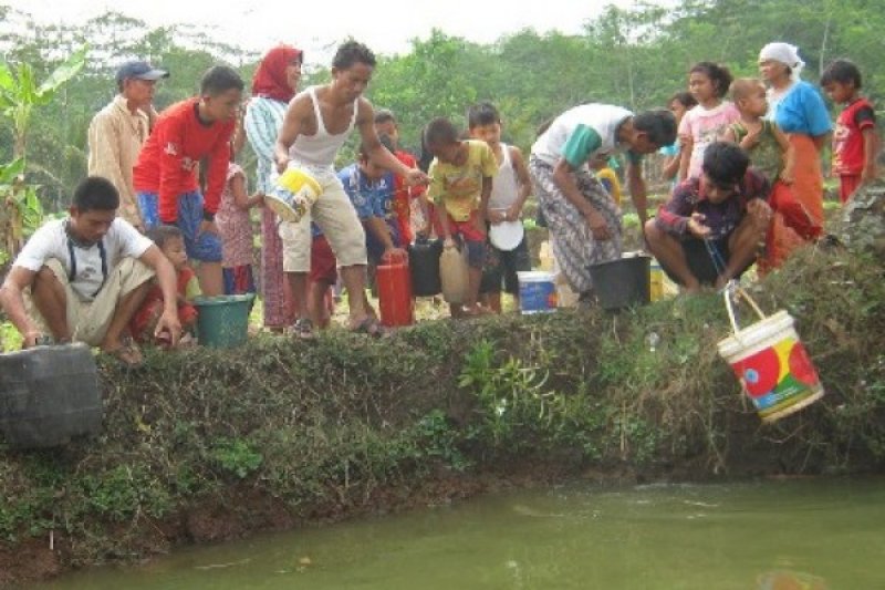 Pemkab Garut prioritaskan kebutuhan air warga saat kemarau