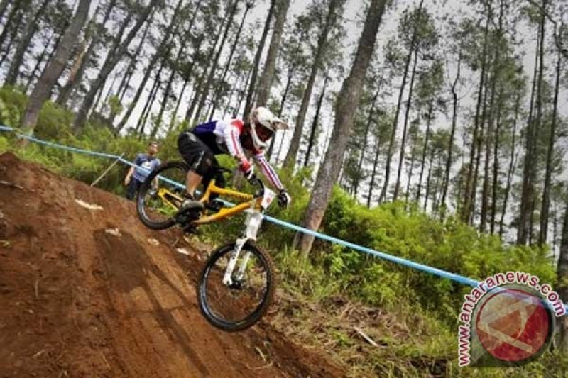 Kompetisi Downhill dan Enduro nasional digelar di Bandung