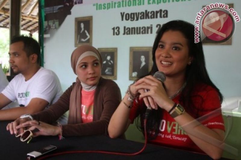 Peluncuran Film Rectoverso