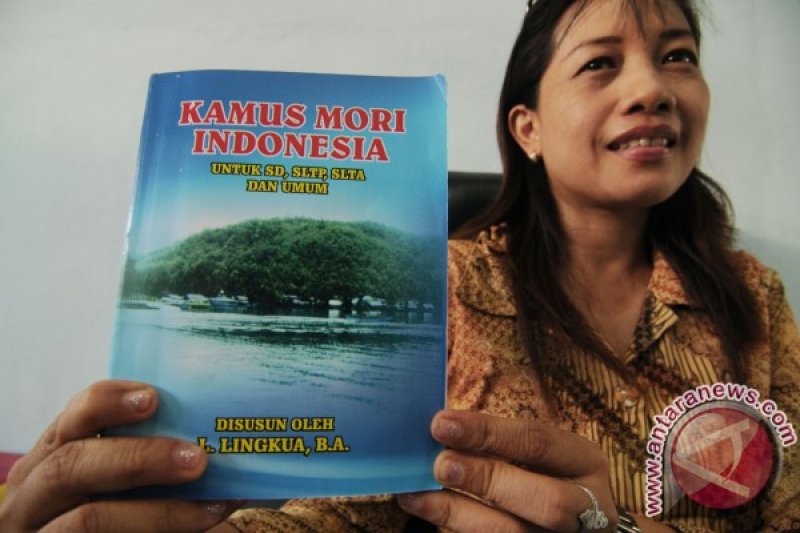 KAMUS BAHASA MORI EDISI PERDANA