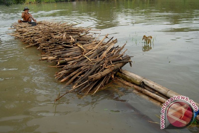 Bengawan Solo Kembali Meluap Rendam Ratusan Rumah Antara News 8632