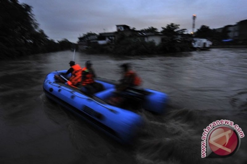 Mahasiswa IPB hanyut di Ciliwung ANTARA News Kalteng
