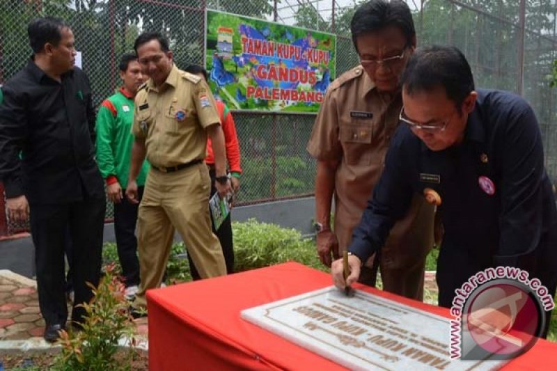 Resmikan Taman Kupu-Kupu