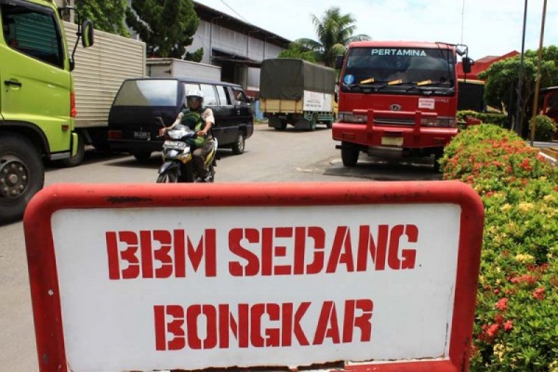 BONGKAR BBM SUBSIDI