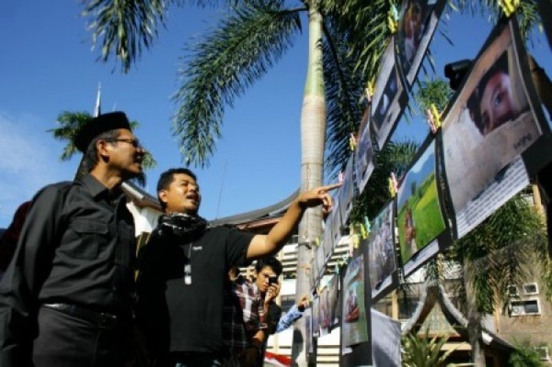 PAMERAN FOTO PENDIDIKAN