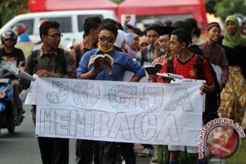 Kampanye Gemar Baca Buku