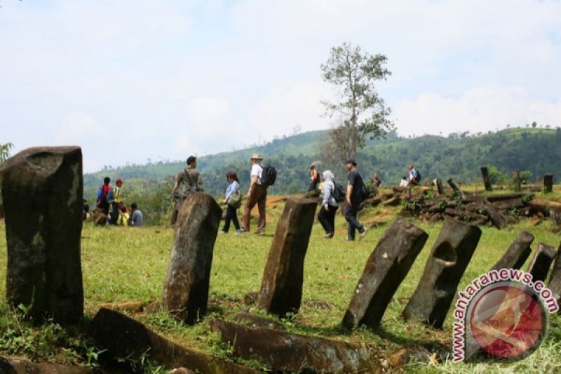 Jalan Menuju Gunung Padang Sudah Dapat Dilalui