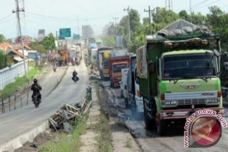  Beban kendaraan  via Pantura maksimal 8 ton ANTARA News