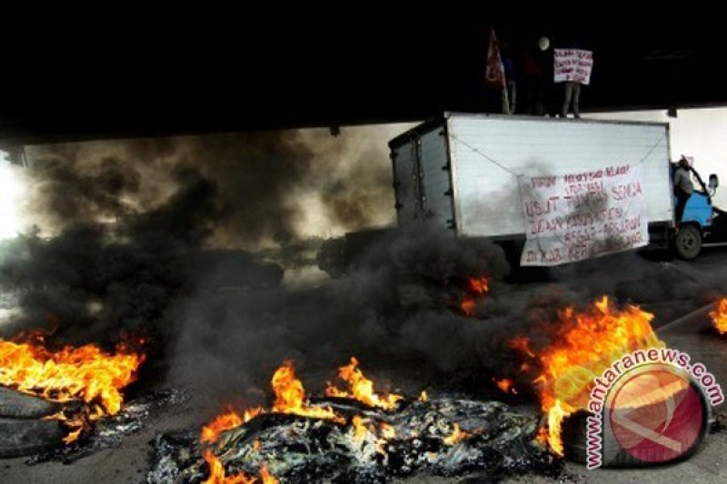 DEMO KORUPSI SELAYAR