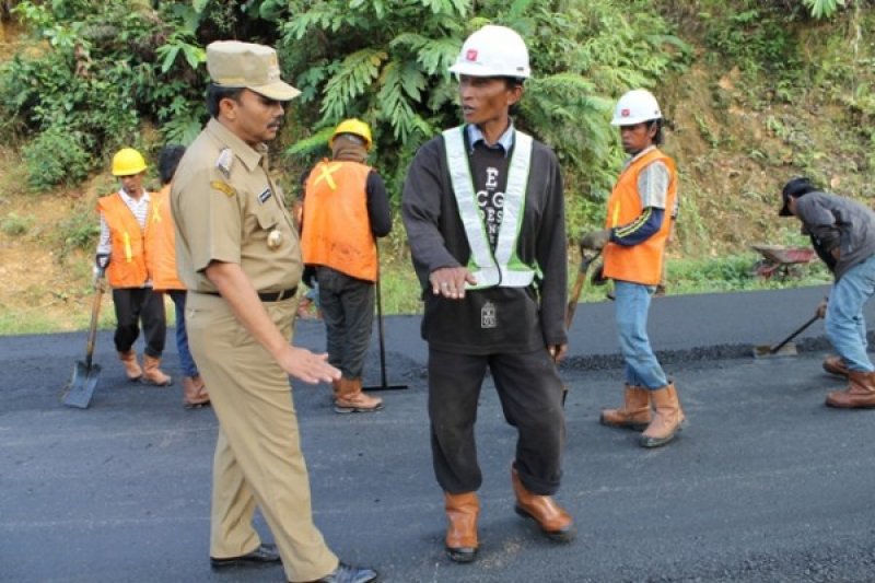 Peninjauan Peningkatan Infrastruktur Jalan