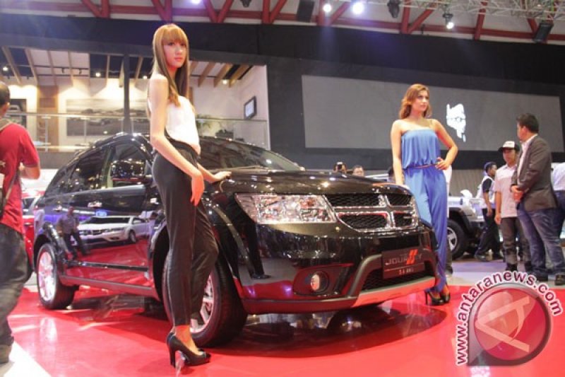 Peluncuran Dodge Journey 3.6L AWD di IIMS 2013