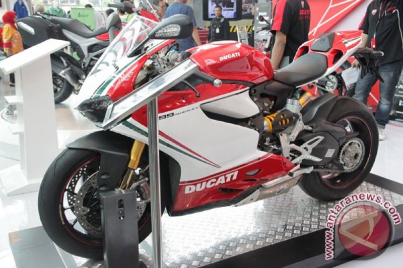 Ducati di Arena IIMS 2013