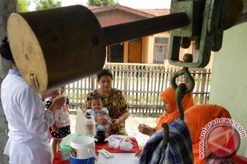 Imunisasi Dasar  Lengkap  ANTARA News