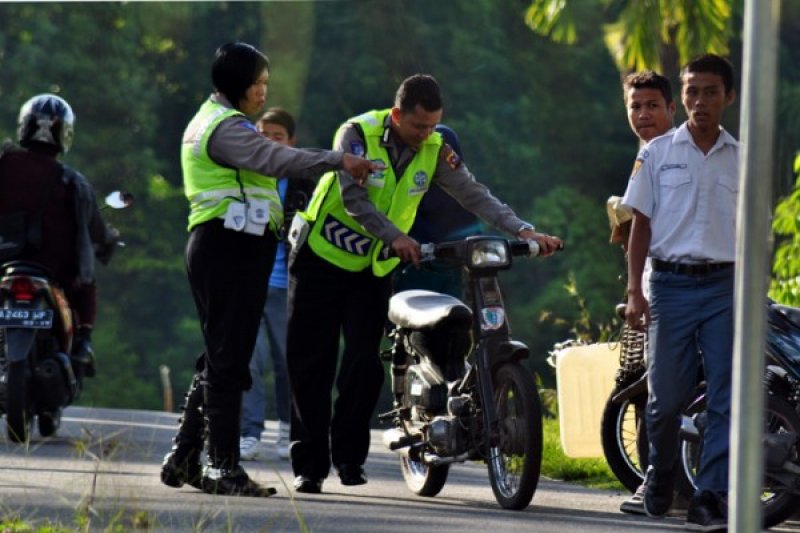 RAZIA KENDARAAN PELAJAR