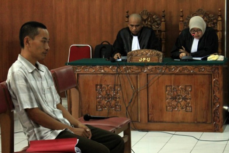 SIDANG KORUPSI DANA BENCANA