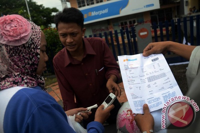 PENERBANGAN MERPATI MAKASSAR DITUTUP