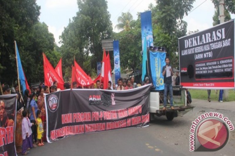 Forum Lintas Ormas di NTB deklarasikan dukungan untuk Jokowi