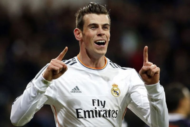 Gareth Bale Sapa Penggemar di Jakarta