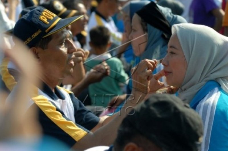 LOMBA MERIAS WAJAH ISTRI