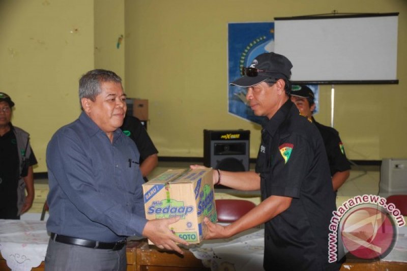 Paguyuban GSM Memberi Bantuan Kemanusiaan 