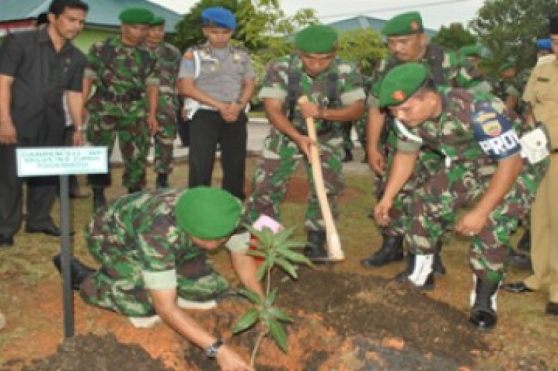 TNI Menanam/Zam Jambak