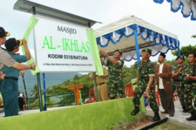 Masjid untuk Prajurit/Zam Jambak