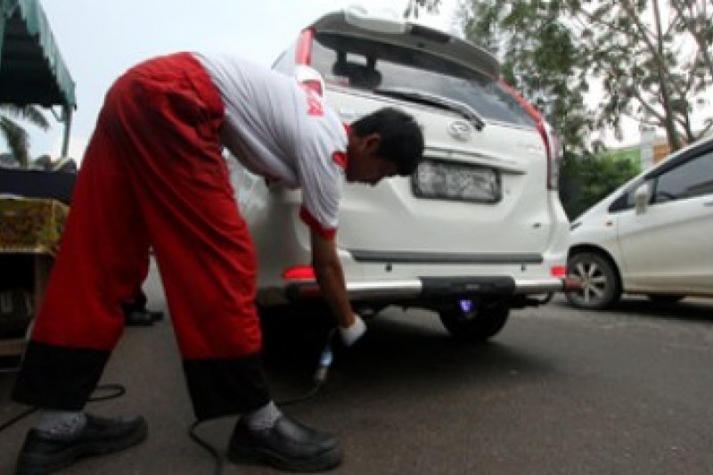 Uji Emisi Gas Buang/Joko Sulistyo