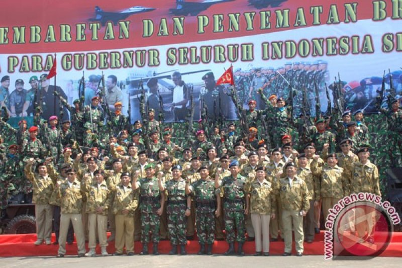 Pembaretan Dan Penyematan Brevet TNI