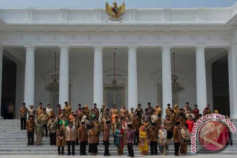 Prabowo Subianto Lauds Jokowi-JK Cabinet Lineup - ANTARA News