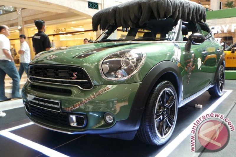 New MINI Countryman