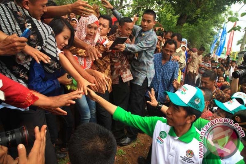 Jokowi Kunjungi Warga Wonogiri