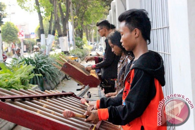 Grup Musik Jalanan