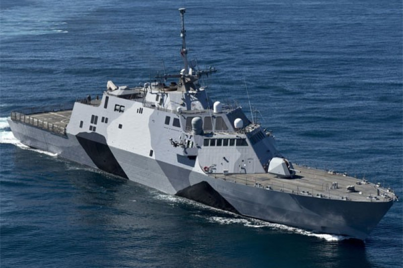Kapal perang AS berlayar di wilayah sengketa Laut China Selatan