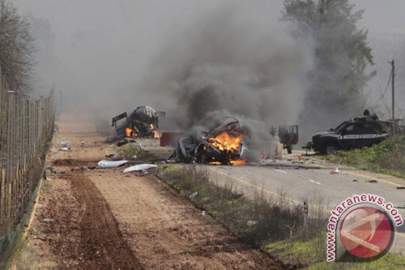 Tentara Israel balas gempur Lebanon