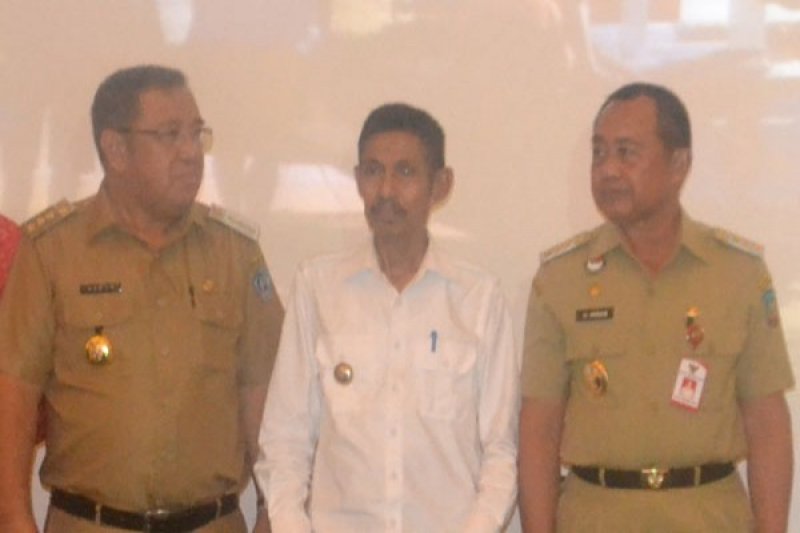Asrun Dan Imran Siap Maju Pelgub Sultra