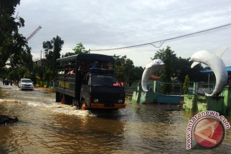 Pedalaman Masih Hujan