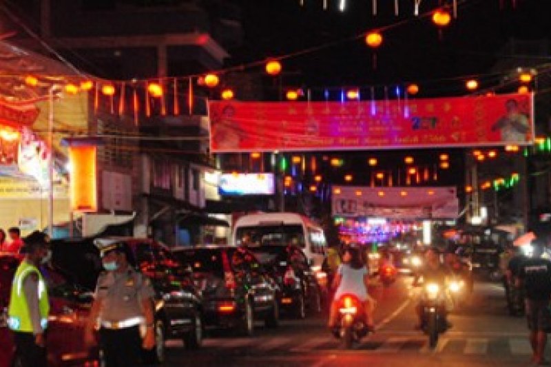 Pesta Lampion/Rusdianto