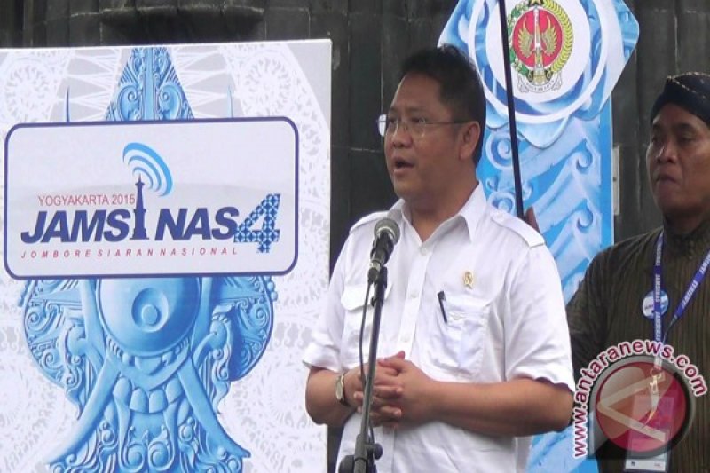 Kemenkominfo fasilitasi RRI frekuensi untuk jaga perbatasan