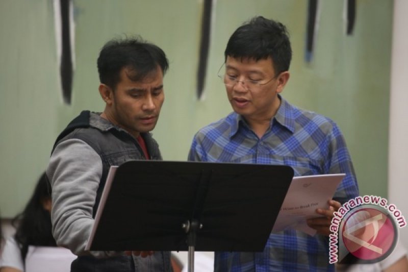 Queen Dibalut Musik "Klasik" Pada Konser Love of My Life