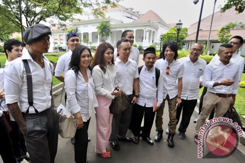  Pekerja Kreatif Temui Presiden 