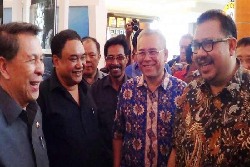 Gubernur Sulut dan Dirut ANTARA