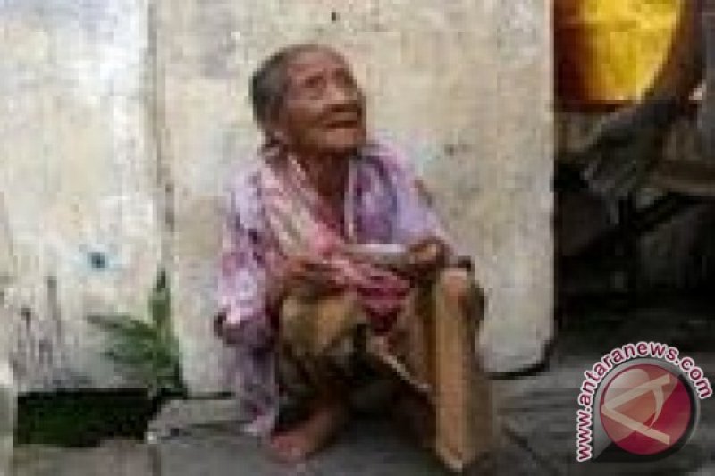 Hapsah, nenek terpisah 30 tahun berhasil dipertemukan dengan keluarga