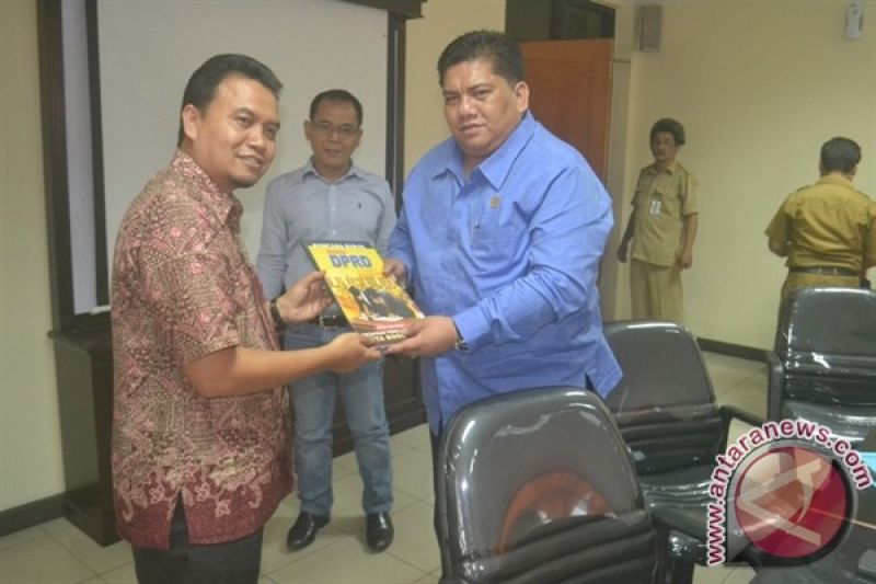 Pariwara DPRD Pasbar kunker ke Bogor dan Bekasi