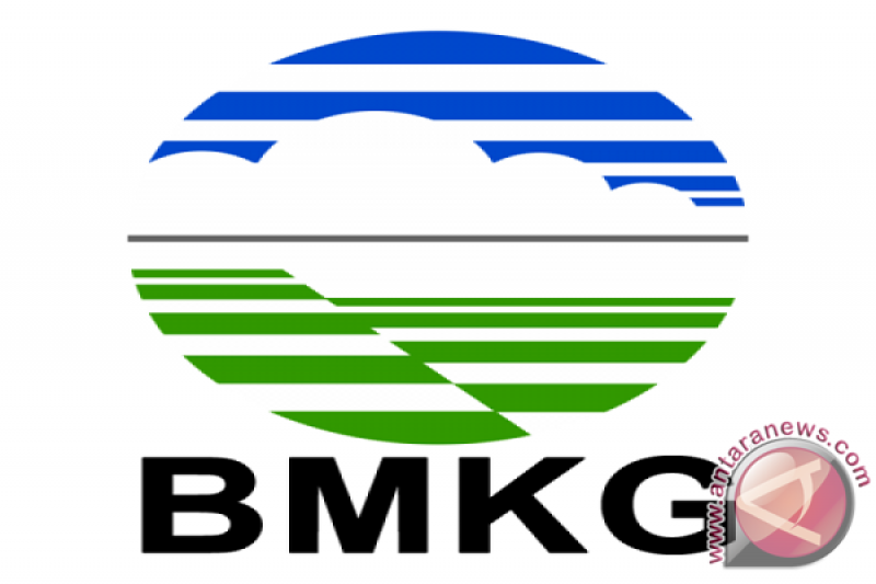 BMKG Imbau Petani Garam Gali Informasi Cuaca