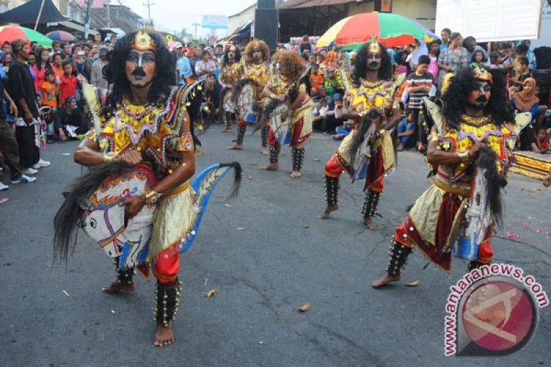 Festival Kesenian Tradisional Jatilan