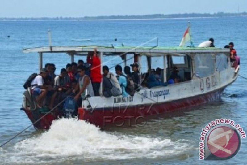 TRANSPORTASI LAUT GILI TRAWANGAN