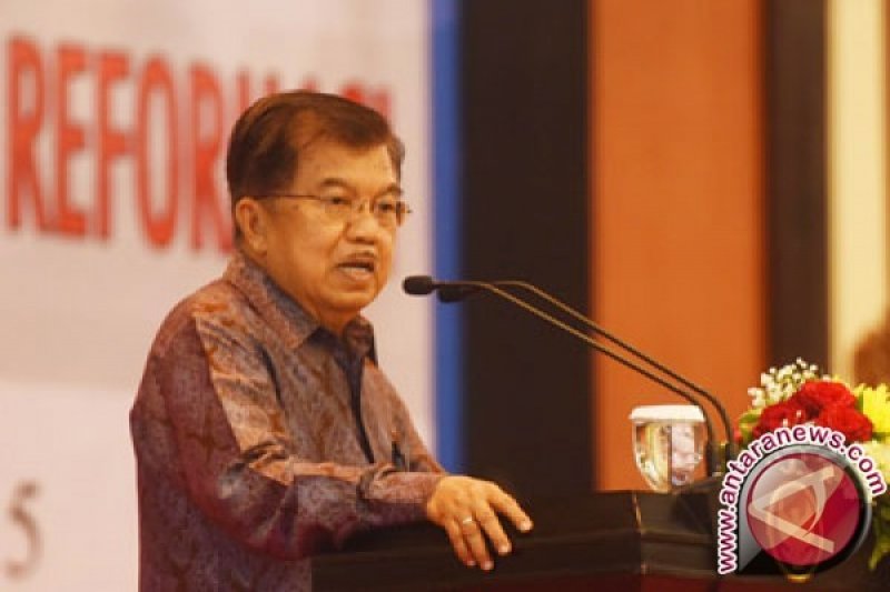 Wapres JK sebut kasus korupsi Sekjen KOI memalukan