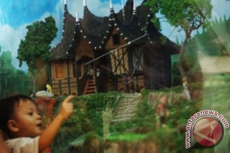 DIORAMA MINANGKABAU