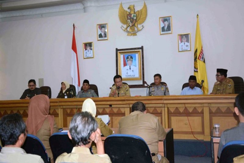 DIALOG PENDIDIKAN